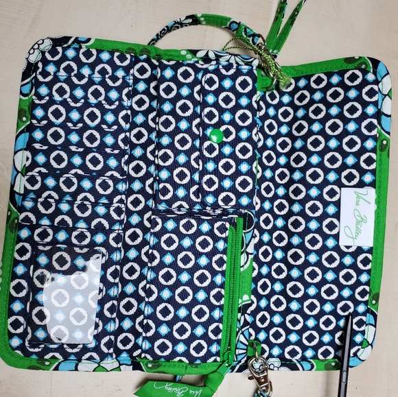 NWT VERA BRADLEY sleek wallet - Picture 5 of 7